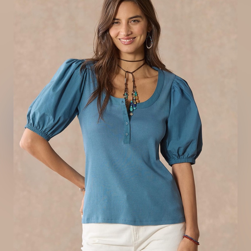 NWT Women's Blue Puff Sleeve Top